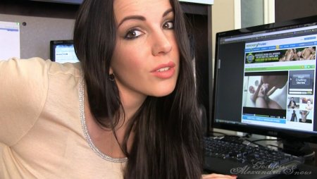 Goddess Alexandra Snow :  Watching Gay Porn at Work