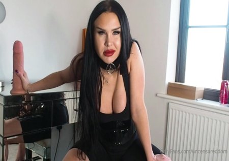 Obey Angelina :  Encouraged Cocksucker